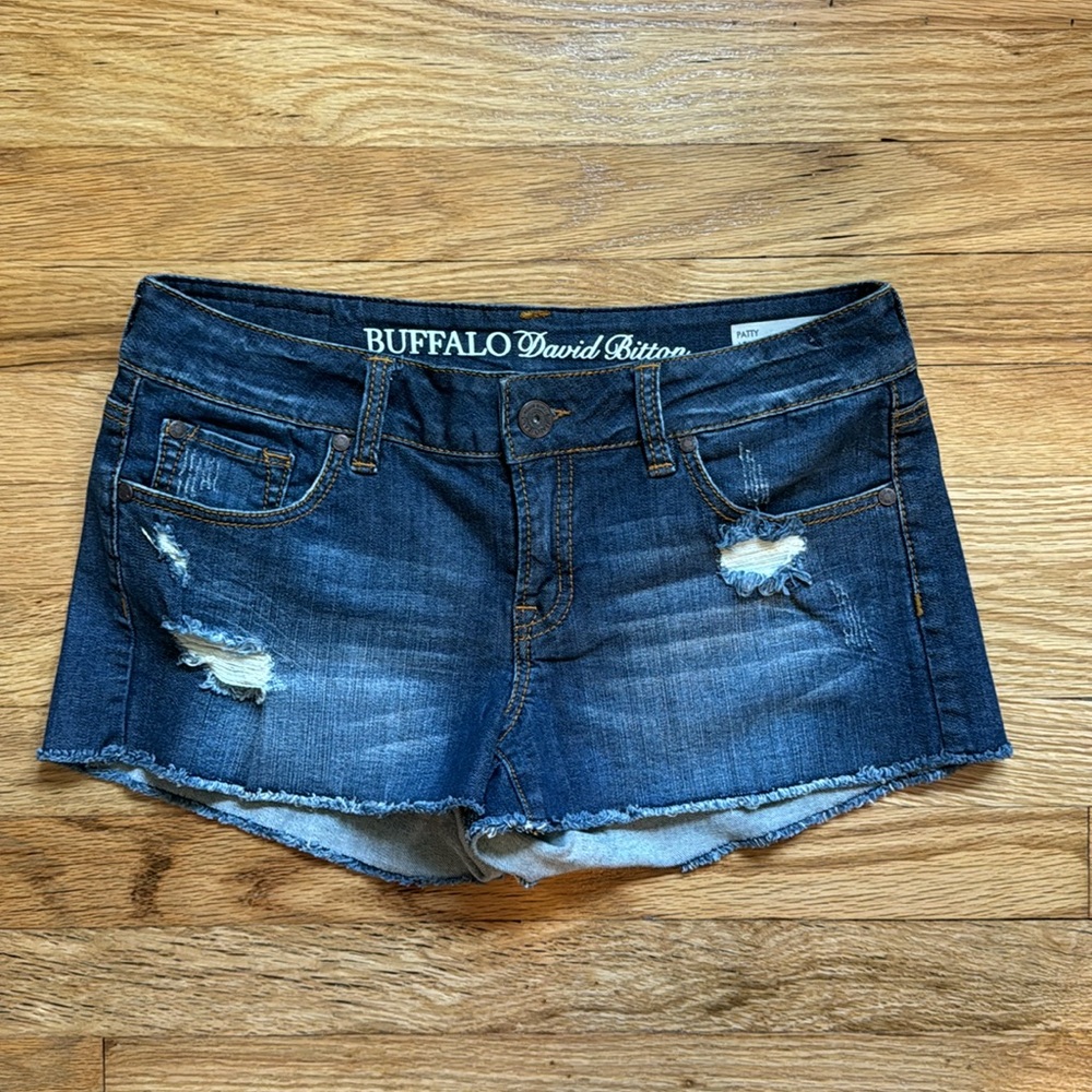 Buffalo Jean Short (Size 28)